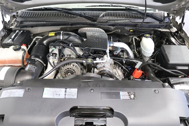 2006 Chevrolet Silverado 2500 LT3 4dr Extended Cab  1-CALIFORNIA OWNER SINCE NEW* 100% RUST FREE* 0-ACCIDENTS* LINEX BED LINER* ALL RECORDS SINCE NEW* ALL FLUIDS & FILTERS REPLACED & FLUSHED* 100% MINT CONDITION - Photo 14 - Portland, OR 97230