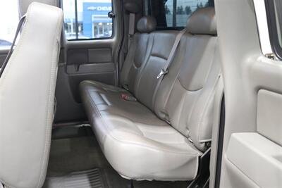 2006 Chevrolet Silverado 2500 LT3 4dr Extended Cab  1-CALIFORNIA OWNER SINCE NEW* 100% RUST FREE* 0-ACCIDENTS* LINEX BED LINER* ALL RECORDS SINCE NEW* ALL FLUIDS & FILTERS REPLACED & FLUSHED* 100% MINT CONDITION - Photo 18 - Portland, OR 97230