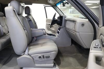 2006 Chevrolet Silverado 2500 LT3 4dr Extended Cab  1-CALIFORNIA OWNER SINCE NEW* 100% RUST FREE* 0-ACCIDENTS* LINEX BED LINER* ALL RECORDS SINCE NEW* ALL FLUIDS & FILTERS REPLACED & FLUSHED* 100% MINT CONDITION - Photo 79 - Portland, OR 97230