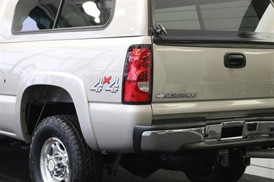 2006 Chevrolet Silverado 2500 LT3 4dr Extended Cab  1-CALIFORNIA OWNER SINCE NEW* 100% RUST FREE* 0-ACCIDENTS* LINEX BED LINER* ALL RECORDS SINCE NEW* ALL FLUIDS & FILTERS REPLACED & FLUSHED* 100% MINT CONDITION - Photo 41 - Portland, OR 97230