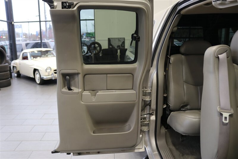 2006 Chevrolet Silverado 2500 LT3 4dr Extended Cab  1-CALIFORNIA OWNER SINCE NEW* 100% RUST FREE* 0-ACCIDENTS* LINEX BED LINER* ALL RECORDS SINCE NEW* ALL FLUIDS & FILTERS REPLACED & FLUSHED* 100% MINT CONDITION - Photo 67 - Portland, OR 97230