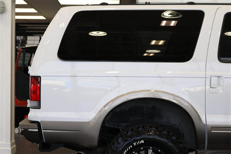 2000 Ford Excursion Limited  100% RUST & CORROSION FREE* BANKS MONSTER EXHAUST / 5 POSITION TUNER / COLD AIR INTAKE* 3 " LEVEL KIT* NEW 35 " BFG KO3s W/NEW 17 "WHEELS* WARN MANUAL HUBS* 2005 GRILL-HEADLIGHTS - Photo 61 - Portland, OR 97230