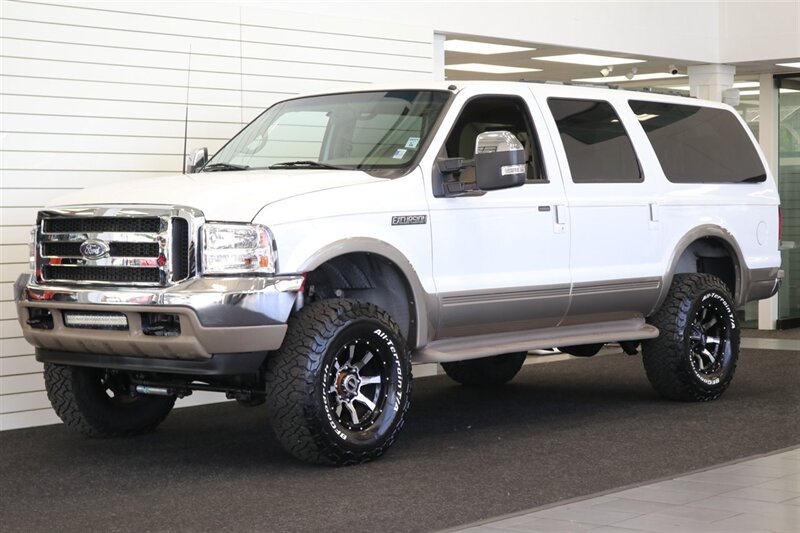 2000 Ford Excursion Limited  100% RUST & CORROSION FREE* BANKS MONSTER EXHAUST / 5 POSITION TUNER / COLD AIR INTAKE* 3 " LEVEL KIT* NEW 35 " BFG KO3s W/NEW 17 "WHEELS* WARN MANUAL HUBS* 2005 GRILL-HEADLIGHTS - Photo 3 - Portland, OR 97230