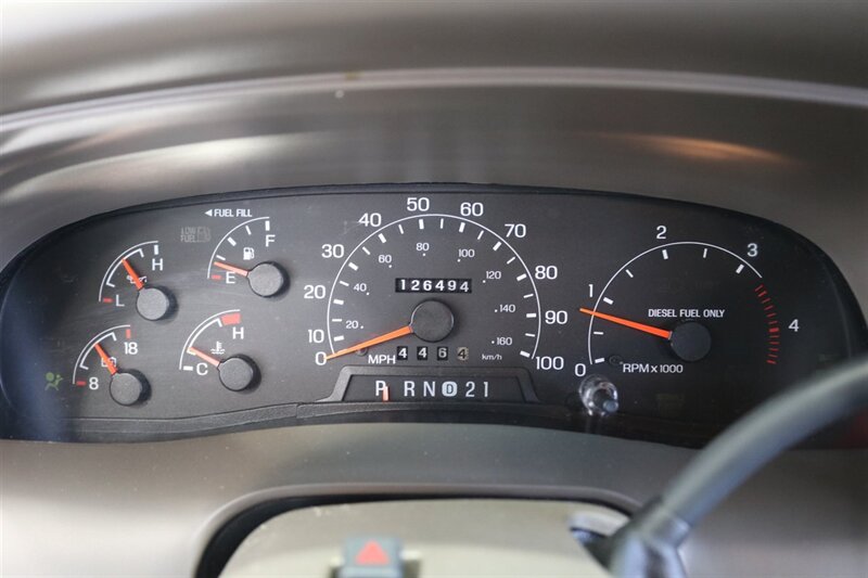 2000 Ford Excursion Limited  100% RUST & CORROSION FREE* BANKS MONSTER EXHAUST / 5 POSITION TUNER / COLD AIR INTAKE* 3 " LEVEL KIT* NEW 35 " BFG KO3s W/NEW 17 "WHEELS* WARN MANUAL HUBS* 2005 GRILL-HEADLIGHTS - Photo 89 - Portland, OR 97230