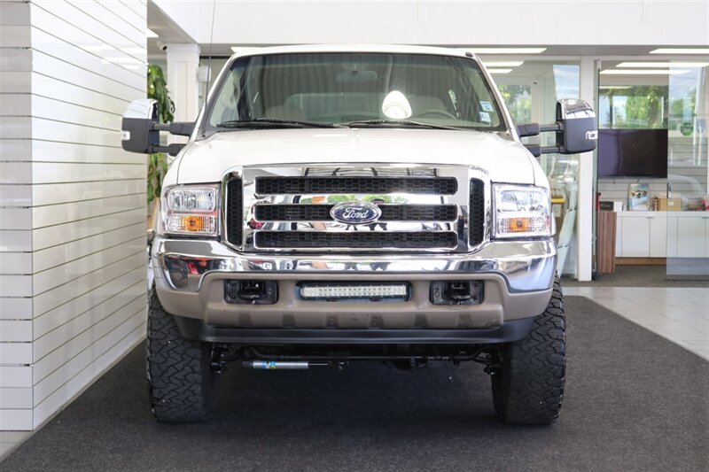 2000 Ford Excursion Limited  100% RUST & CORROSION FREE* BANKS MONSTER EXHAUST / 5 POSITION TUNER / COLD AIR INTAKE* 3 " LEVEL KIT* NEW 35 " BFG KO3s W/NEW 17 "WHEELS* WARN MANUAL HUBS* 2005 GRILL-HEADLIGHTS - Photo 8 - Portland, OR 97230