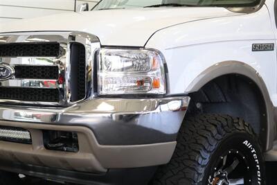 2000 Ford Excursion Limited  100% RUST & CORROSION FREE* BANKS MONSTER EXHAUST / 5 POSITION TUNER / COLD AIR INTAKE* 3 " LEVEL KIT* NEW 35 " BFG KO3s W/NEW 17 "WHEELS* WARN MANUAL HUBS* 2005 GRILL-HEADLIGHTS - Photo 12 - Portland, OR 97230