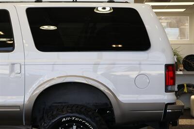 2000 Ford Excursion Limited  100% RUST & CORROSION FREE* BANKS MONSTER EXHAUST / 5 POSITION TUNER / COLD AIR INTAKE* 3 " LEVEL KIT* NEW 35 " BFG KO3s W/NEW 17 "WHEELS* WARN MANUAL HUBS* 2005 GRILL-HEADLIGHTS - Photo 60 - Portland, OR 97230