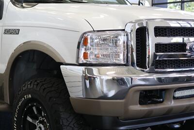 2000 Ford Excursion Limited  100% RUST & CORROSION FREE* BANKS MONSTER EXHAUST / 5 POSITION TUNER / COLD AIR INTAKE* 3 " LEVEL KIT* NEW 35 " BFG KO3s W/NEW 17 "WHEELS* WARN MANUAL HUBS* 2005 GRILL-HEADLIGHTS - Photo 13 - Portland, OR 97230