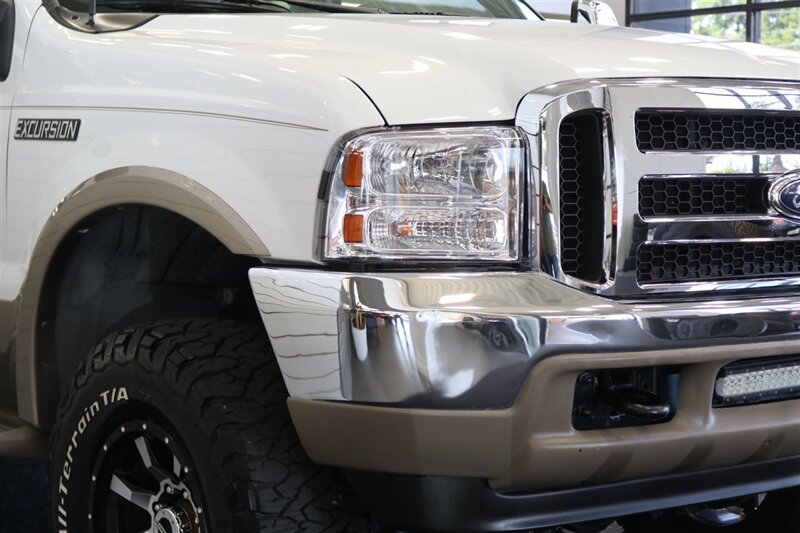 2000 Ford Excursion Limited  100% RUST & CORROSION FREE* BANKS MONSTER EXHAUST / 5 POSITION TUNER / COLD AIR INTAKE* 3 " LEVEL KIT* NEW 35 " BFG KO3s W/NEW 17 "WHEELS* WARN MANUAL HUBS* 2005 GRILL-HEADLIGHTS - Photo 13 - Portland, OR 97230