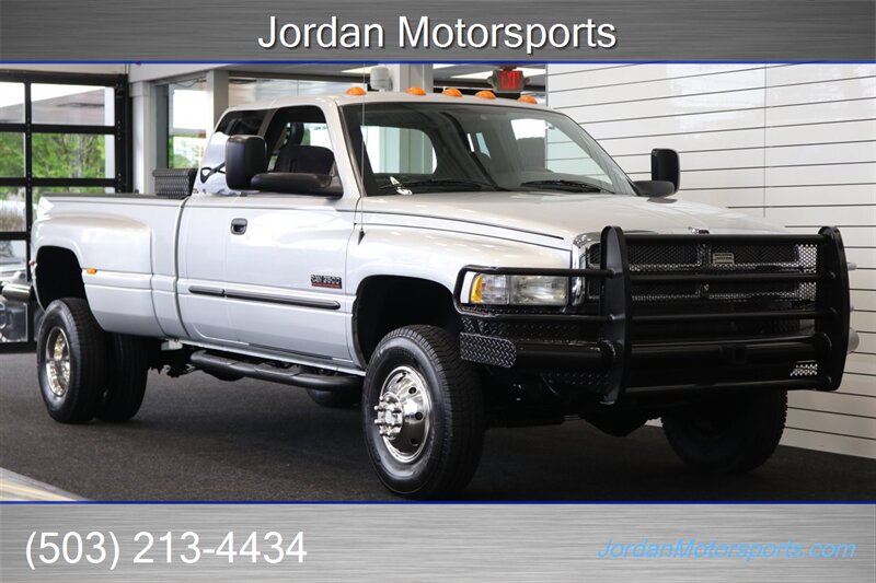 2002 Dodge Ram 3500 SLT  1-OWNER* 100% RUST & CORROSION FREE* 72K ACTUAL MILES* ALL 6 NEW 10-PLY MICHELIN TIRES* SPRAY IN BED LINER* EXCELLENT PAINT* ALL SERVICE RECORDS SINCE NEW* RANCH HAND BUMPERS* COLLECTOR QUALITY