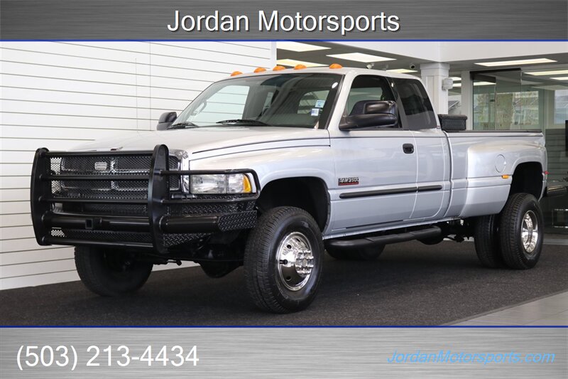 2002 Dodge Ram 3500 SLT  1-OWNER* 100% RUST & CORROSION FREE* 72K ACTUAL MILES* ALL 6 NEW 10-PLY MICHELIN TIRES* SPRAY IN BED LINER* EXCELLENT PAINT* ALL SERVICE RECORDS SINCE NEW* RANCH HAND BUMPERS* COLLECTOR QUALITY