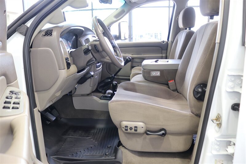 2005 Dodge Ram 2500 SLT 4dr Quad Cab SLT  1-ARIZONA OWNER* 100% RUST & ACCIDENT FREE* NEW 3 "BILSTEIN LEVEL KIT* NEW 35 "BFG KO3* NEW BALL JOINTS/HUBS/TIE RODS* ALL BOOKS & MANUALS & WINDOW STICKER* NV5600 6-SPD - Photo 72 - Portland, OR 97230