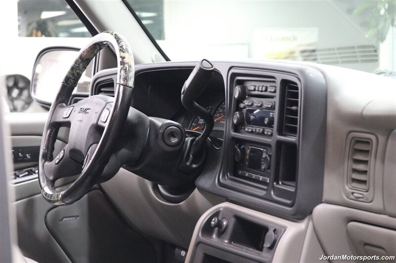 2007 GMC Sierra 2500HD Classic SLT  1-OWNER* COLLECTOR QUALITY* 18K ACTUAL MILES* LBX DURAMAX CLASSIC* FABTEC LIFT* 35 "TOYO R/T TRAIL 10-PLY TIRS* 18 "KMC WHEELS* SPRAY IN BED LINER* 0-RUST* MOON ROOF* ALL BOOKS & KEYS* - Photo 77 - Portland, OR 97230