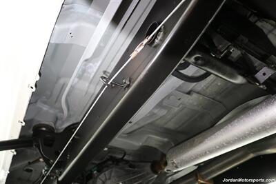 2007 GMC Sierra 2500HD Classic SLT  1-OWNER* COLLECTOR QUALITY* 18K ACTUAL MILES* LBX DURAMAX CLASSIC* FABTEC LIFT* 35 "TOYO R/T TRAIL 10-PLY TIRS* 18 "KMC WHEELS* SPRAY IN BED LINER* 0-RUST* MOON ROOF* ALL BOOKS & KEYS* - Photo 22 - Portland, OR 97230