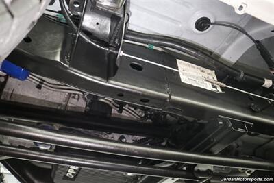 2007 GMC Sierra 2500HD Classic SLT  1-OWNER* COLLECTOR QUALITY* 18K ACTUAL MILES* LBX DURAMAX CLASSIC* FABTEC LIFT* 35 "TOYO R/T TRAIL 10-PLY TIRS* 18 "KMC WHEELS* SPRAY IN BED LINER* 0-RUST* MOON ROOF* ALL BOOKS & KEYS* - Photo 27 - Portland, OR 97230