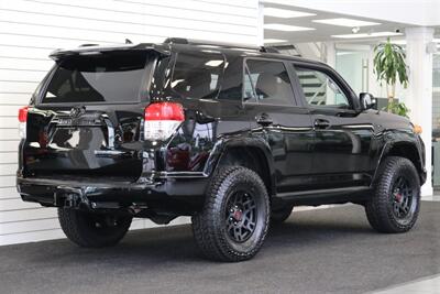 2012 Toyota 4Runner SR5  100% RUST FREE* FULL NEW OVERLAND BUILD* NEW BILSTEIN TOYTEC 2 "LEVEL KIT* NEW 33 " FALKEN A/T4s* NEW 17 "TRD PROs* 3RD ROW SEAT* FULL BLACK OUT PKG* FRESH SERVICE* ALL SERVICE RECORDS SINCE NEW - Photo 7 - Portland, OR 97230