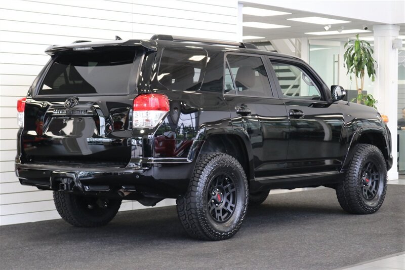 2012 Toyota 4Runner SR5  100% RUST FREE* FULL NEW OVERLAND BUILD* NEW BILSTEIN TOYTEC 2 "LEVEL KIT* NEW 33 " FALKEN A/T4s* NEW 17 "TRD PROs* 3RD ROW SEAT* FULL BLACK OUT PKG* FRESH SERVICE* ALL SERVICE RECORDS SINCE NEW - Photo 7 - Portland, OR 97230