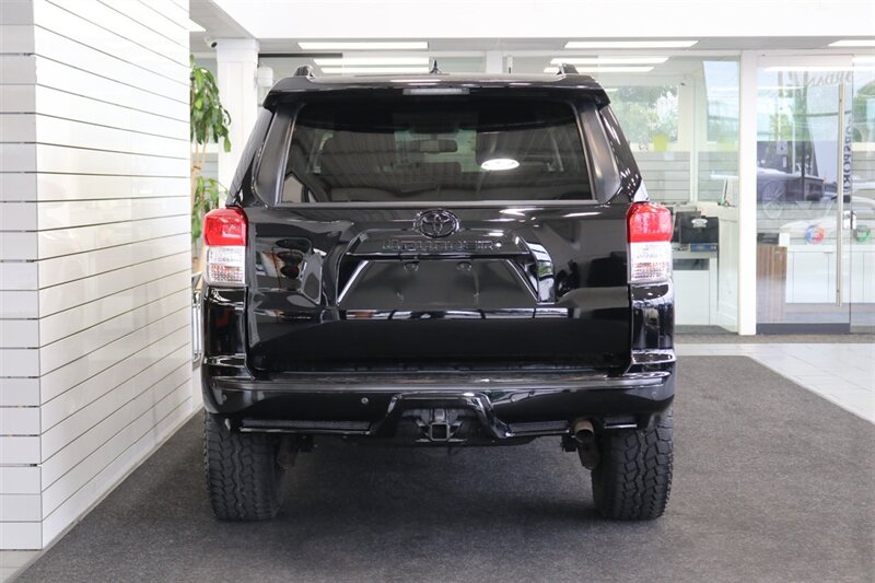 2012 Toyota 4Runner SR5  100% RUST FREE* FULL NEW OVERLAND BUILD* NEW BILSTEIN TOYTEC 2 "LEVEL KIT* NEW 33 " FALKEN A/T4s* NEW 17 "TRD PROs* 3RD ROW SEAT* FULL BLACK OUT PKG* FRESH SERVICE* ALL SERVICE RECORDS SINCE NEW - Photo 9 - Portland, OR 97230