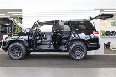2012 Toyota 4Runner SR5  100% RUST FREE* FULL NEW OVERLAND BUILD* NEW BILSTEIN TOYTEC 2 "LEVEL KIT* NEW 33 " FALKEN A/T4s* NEW 17 "TRD PROs* 3RD ROW SEAT* FULL BLACK OUT PKG* FRESH SERVICE* ALL SERVICE RECORDS SINCE NEW - Photo 10 - Portland, OR 97230