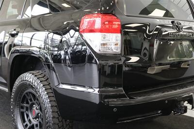 2012 Toyota 4Runner SR5  100% RUST FREE* FULL NEW OVERLAND BUILD* NEW BILSTEIN TOYTEC 2 "LEVEL KIT* NEW 33 " FALKEN A/T4s* NEW 17 "TRD PROs* 3RD ROW SEAT* FULL BLACK OUT PKG* FRESH SERVICE* ALL SERVICE RECORDS SINCE NEW - Photo 15 - Portland, OR 97230