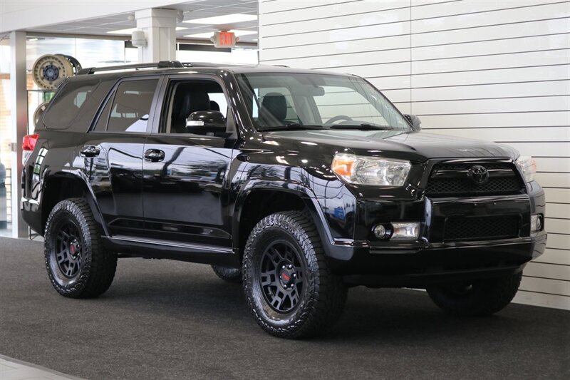 2012 Toyota 4Runner SR5  100% RUST FREE* FULL NEW OVERLAND BUILD* NEW BILSTEIN TOYTEC 2 "LEVEL KIT* NEW 33 " FALKEN A/T4s* NEW 17 "TRD PROs* 3RD ROW SEAT* FULL BLACK OUT PKG* FRESH SERVICE* ALL SERVICE RECORDS SINCE NEW - Photo 2 - Portland, OR 97230