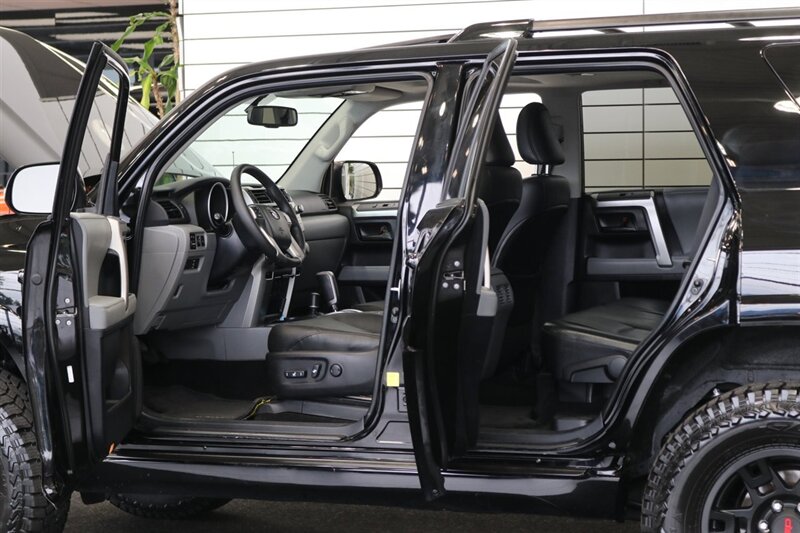 2012 Toyota 4Runner SR5  100% RUST FREE* FULL NEW OVERLAND BUILD* NEW BILSTEIN TOYTEC 2 "LEVEL KIT* NEW 33 " FALKEN A/T4s* NEW 17 "TRD PROs* 3RD ROW SEAT* FULL BLACK OUT PKG* FRESH SERVICE* ALL SERVICE RECORDS SINCE NEW - Photo 44 - Portland, OR 97230