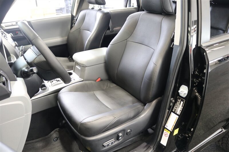 2012 Toyota 4Runner SR5  100% RUST FREE* FULL NEW OVERLAND BUILD* NEW BILSTEIN TOYTEC 2 "LEVEL KIT* NEW 33 " FALKEN A/T4s* NEW 17 "TRD PROs* 3RD ROW SEAT* FULL BLACK OUT PKG* FRESH SERVICE* ALL SERVICE RECORDS SINCE NEW - Photo 18 - Portland, OR 97230