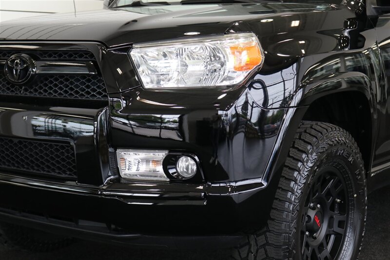 2012 Toyota 4Runner SR5  100% RUST FREE* FULL NEW OVERLAND BUILD* NEW BILSTEIN TOYTEC 2 "LEVEL KIT* NEW 33 " FALKEN A/T4s* NEW 17 "TRD PROs* 3RD ROW SEAT* FULL BLACK OUT PKG* FRESH SERVICE* ALL SERVICE RECORDS SINCE NEW - Photo 12 - Portland, OR 97230