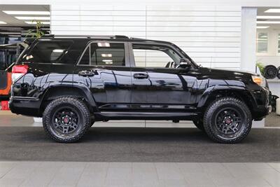 2012 Toyota 4Runner SR5  100% RUST FREE* FULL NEW OVERLAND BUILD* NEW BILSTEIN TOYTEC 2 "LEVEL KIT* NEW 33 " FALKEN A/T4s* NEW 17 "TRD PROs* 3RD ROW SEAT* FULL BLACK OUT PKG* FRESH SERVICE* ALL SERVICE RECORDS SINCE NEW - Photo 5 - Portland, OR 97230