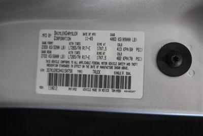 2004 Dodge Ram 2500 ST 4dr Quad Cab ST - Photo 25 - Portland, OR 97230