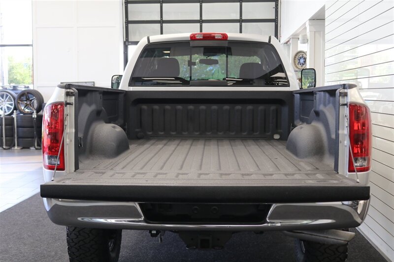 2004 Dodge Ram 2500 ST 4dr Quad Cab ST - Photo 21 - Portland, OR 97230