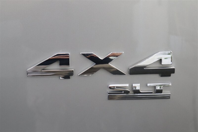 2004 Dodge Ram 2500 ST   - Photo 73 - Portland, OR 97230