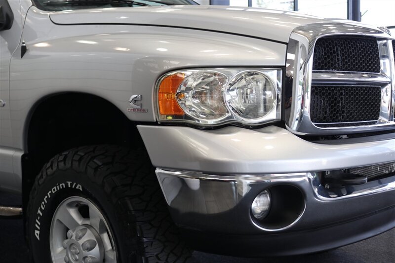 2004 Dodge Ram 2500 ST 4dr Quad Cab ST - Photo 12 - Portland, OR 97230