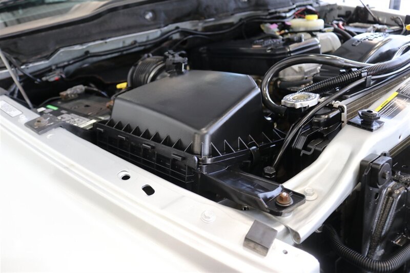 2004 Dodge Ram 2500 ST   - Photo 64 - Portland, OR 97230