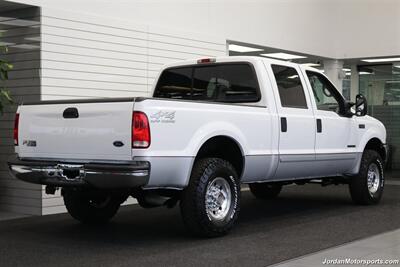 2001 Ford F-250 XLT  1-OWNER* 75K ACTUAL MLS* 100% STOCK & 100% RUST FREE* NEW 33 " BFG KO2s 10-PLY* CANOPY* NEVER HAD A 5TH WHEEL OR GOOSNECK* FRESH SERVICE* ALL BOOKS & KEYS* SPRAY IN BED LINER - Photo 6 - Portland, OR 97230