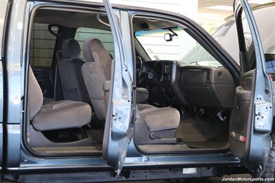 2006 GMC Sierra 2500  1-OWNER* VOTEC 8.1L WITH 6-SPEED ALLISON TRANSMISSION* CREW CAB LONG BED* NEVER HAD 5TH WHEEL OR GOOSENECK* 78K MILES ONLY* NEW BFGs* ALL BOOKS & KEYS* PAINT MATCHED CANOPY - Photo 49 - Portland, OR 97230