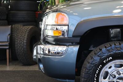 2006 GMC Sierra 2500  1-OWNER* VOTEC 8.1L WITH 6-SPEED ALLISON TRANSMISSION* CREW CAB LONG BED* NEVER HAD 5TH WHEEL OR GOOSENECK* 78K MILES ONLY* NEW BFGs* ALL BOOKS & KEYS* PAINT MATCHED CANOPY - Photo 50 - Portland, OR 97230