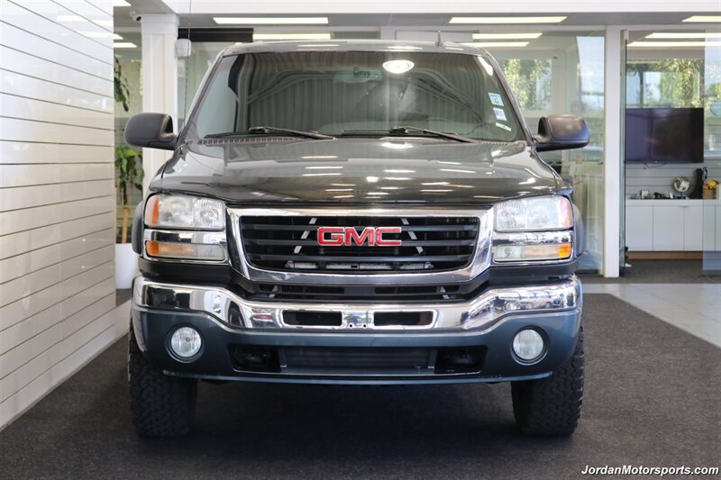 2006 GMC Sierra 2500  1-OWNER* VOTEC 8.1L WITH 6-SPEED ALLISON TRANSMISSION* CREW CAB LONG BED* NEVER HAD 5TH WHEEL OR GOOSENECK* 78K MILES ONLY* NEW BFGs* ALL BOOKS & KEYS* PAINT MATCHED CANOPY - Photo 8 - Portland, OR 97230