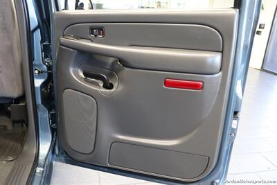 2006 GMC Sierra 2500  1-OWNER* VOTEC 8.1L WITH 6-SPEED ALLISON TRANSMISSION* CREW CAB LONG BED* NEVER HAD 5TH WHEEL OR GOOSENECK* 78K MILES ONLY* NEW BFGs* ALL BOOKS & KEYS* PAINT MATCHED CANOPY - Photo 63 - Portland, OR 97230