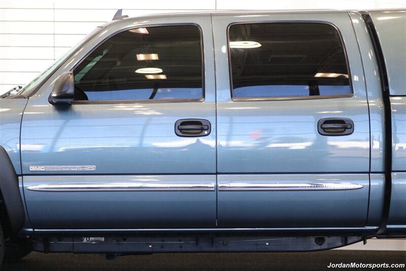 2006 GMC Sierra 2500  1-OWNER* VOTEC 8.1L WITH 6-SPEED ALLISON TRANSMISSION* CREW CAB LONG BED* NEVER HAD 5TH WHEEL OR GOOSENECK* 78K MILES ONLY* NEW BFGs* ALL BOOKS & KEYS* PAINT MATCHED CANOPY - Photo 54 - Portland, OR 97230