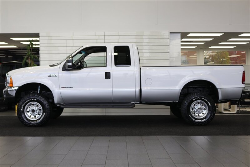 2000 Ford F-350 Super Duty XLT 4dr SuperCab XLT - Photo 4 - Portland, OR 97230