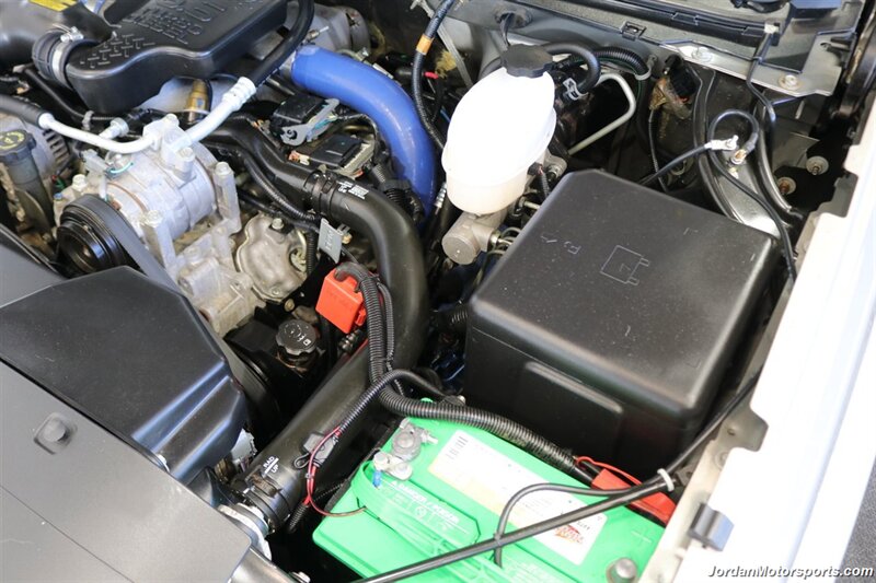 2003 Chevrolet Silverado 2500 LS  1-OWNER* NEW INJECTORS & VALVE COVER GASKETS 4K MLS AGO* 100% RUST FREE* NEVER HAD 5TH WHEEL OR GOOSENECK* NEW 33 "FALKEN A/T 4W 10-PLY TIRES* NEW 2.5 "LEVEL KIT * LONG BED - Photo 39 - Portland, OR 97230