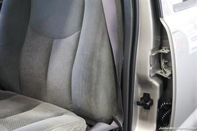 2003 Chevrolet Silverado 2500 LS  1-OWNER* NEW INJECTORS & VALVE COVER GASKETS 4K MLS AGO* 100% RUST FREE* NEVER HAD 5TH WHEEL OR GOOSENECK* NEW 33 "FALKEN A/T 4W 10-PLY TIRES* NEW 2.5 "LEVEL KIT * LONG BED - Photo 76 - Portland, OR 97230