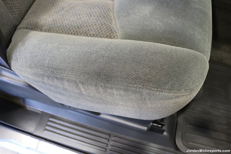 2003 Chevrolet Silverado 2500 LS  1-OWNER* NEW INJECTORS & VALVE COVER GASKETS 4K MLS AGO* 100% RUST FREE* NEVER HAD 5TH WHEEL OR GOOSENECK* NEW 33 "FALKEN A/T 4W 10-PLY TIRES* NEW 2.5 "LEVEL KIT * LONG BED - Photo 75 - Portland, OR 97230