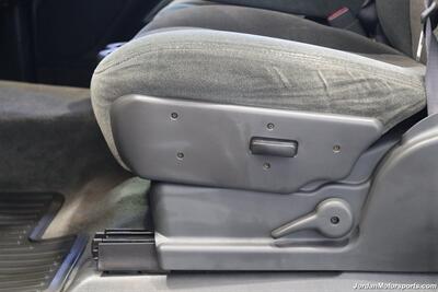 2003 Chevrolet Silverado 2500 LS  1-OWNER* NEW INJECTORS & VALVE COVER GASKETS 4K MLS AGO* 100% RUST FREE* NEVER HAD 5TH WHEEL OR GOOSENECK* NEW 33 "FALKEN A/T 4W 10-PLY TIRES* NEW 2.5 "LEVEL KIT * LONG BED - Photo 72 - Portland, OR 97230