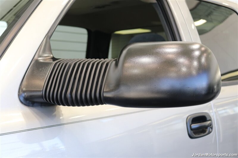 2003 Chevrolet Silverado 2500 LS  1-OWNER* NEW INJECTORS & VALVE COVER GASKETS 4K MLS AGO* 100% RUST FREE* NEVER HAD 5TH WHEEL OR GOOSENECK* NEW 33 "FALKEN A/T 4W 10-PLY TIRES* NEW 2.5 "LEVEL KIT * LONG BED - Photo 50 - Portland, OR 97230