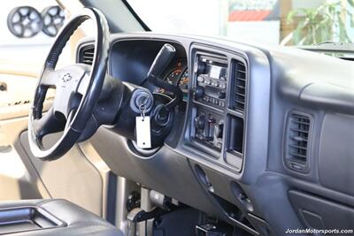 2003 Chevrolet Silverado 2500 LS  1-OWNER* NEW INJECTORS & VALVE COVER GASKETS 4K MLS AGO* 100% RUST FREE* NEVER HAD 5TH WHEEL OR GOOSENECK* NEW 33 "FALKEN A/T 4W 10-PLY TIRES* NEW 2.5 "LEVEL KIT * LONG BED - Photo 81 - Portland, OR 97230