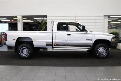 2001 Dodge Ram 3500 ST  1-OWNER* 5.9L HIGH OUTPUT* 6-SPEED MANUAL* NEVER HAD 5TH WHEEL OR GOOSENECK* NEW BF GOODRICH KO3 10-PLY TIRES* FULL FRESH SERVICE* PERFECT DASH - Photo 5 - Portland, OR 97230