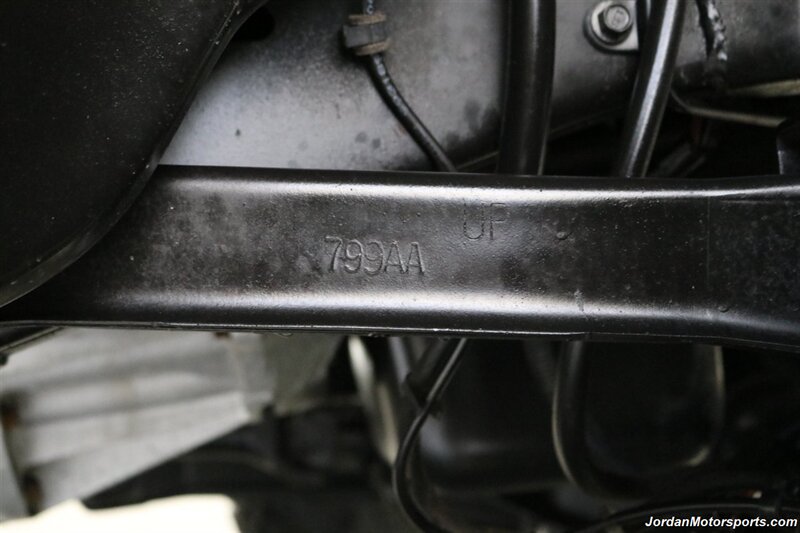 2001 Dodge Ram 3500 ST  1-OWNER* 5.9L HIGH OUTPUT* 6-SPEED MANUAL* NEVER HAD 5TH WHEEL OR GOOSENECK* NEW BF GOODRICH KO3 10-PLY TIRES* FULL FRESH SERVICE* PERFECT DASH - Photo 34 - Portland, OR 97230