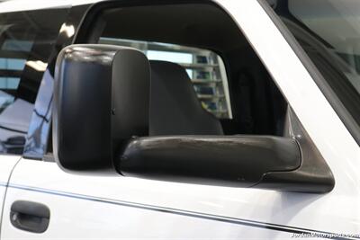 2001 Dodge Ram 3500 ST  1-OWNER* 5.9L HIGH OUTPUT* 6-SPEED MANUAL* NEVER HAD 5TH WHEEL OR GOOSENECK* NEW BF GOODRICH KO3 10-PLY TIRES* FULL FRESH SERVICE* PERFECT DASH - Photo 59 - Portland, OR 97230